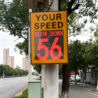 Panneau d'affichage LED de vitesse avec détecteur radar solaire pour la sécurité routière et l'avis de circulation