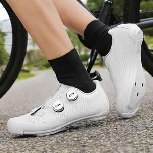 Chaussures de vélo, chaussures de vélo de <span class=keywords><strong>route</strong></span>, chaussures de vélo de montagne, chaussures de vélo sans clip, chaussures de vélo, chaussures de vélo à bouton, chaussures de vélo unisexes pour hommes et femmes, en cuir PU - Product Image 2