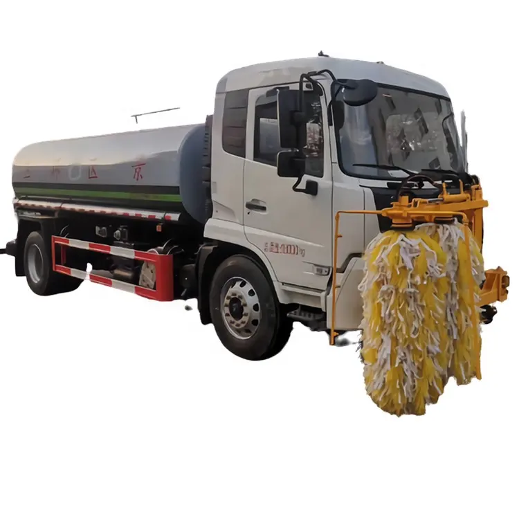 Camión cisterna de agua dongfeng, 4x2, 8000 litros, a la venta, en Dubái