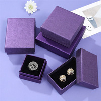 Plateau d'emballage pour bijoux violet personnalisé A1 avec logo, insert de présentation doublé de velours pour bagues, boucles d'oreilles, colliers, ensemble pour musée et galerie