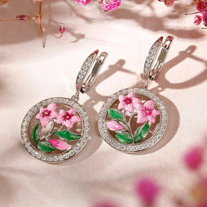 Orecchini pendenti romantici a forma di fiore per donna, placcati in argento, con cristalli e strass, taglio rotondo brillante, gioielli da festa alla moda. - Product Image 5