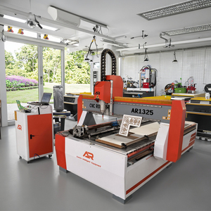 AR độ chính xác cao <span class=keywords><strong>1325</strong></span> <span class=keywords><strong>CNC</strong></span> Router Máy gỗ với bàn chân không cho <span class=keywords><strong>MDF</strong></span> cắt đồ nội thất cửa làm - Product Image 4
