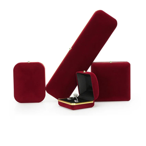 Spot Plastic Plush Jewelry <b>Box</b>, Ring <b>Box</b>, Pendant Bracelet, <b>Earring</b>, Necklace, Long Chain Velvet Jewelry Packaging <b>Box</b> - Product Image 1