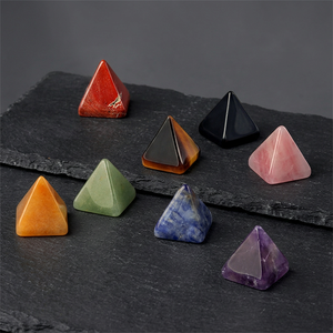 Pirámide de Piedras Preciosas Naturales Multicolores, Cristal de Reiki Pulido para Decoración del Hogar, Meditación y Feng Shui - Product Image 4