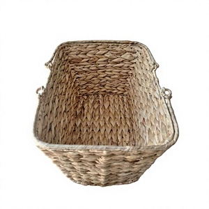 Panier tressé en jacinthe d'eau naturelle vietnamienne, fait main, plateau de rangement pour la décoration intérieure, pour détaillants, importateurs et grossistes - Product Image 1