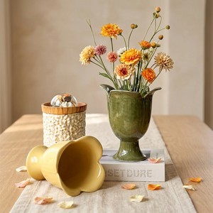 Jarrón de Cerámica Creativo Personalizado de Estilo Nórdico Moderno y Ecológico, con Forma Especial y Base Alta, para Arreglos Florales Secos en 3D - Product Image 3