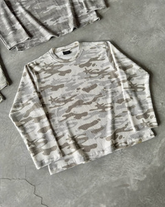 <span class=keywords><strong>T</strong></span>-<span class=keywords><strong>Shirt</strong></span> Mimetica Y2K Personalizzata all'Ingrosso, Stile Retrò Americano, Manica Lunga, Versatile e Casual per Uomo - Product Image 3