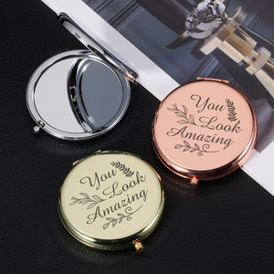 مرآة صغيرة بشعار مخصص - Product Image 1