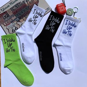 Nouvel arrivage de lettres à la mode je me suis réveillé comme ça hommes chaussettes tubulaires coton tricoté Skateboard femmes chaussettes - Product Image 2