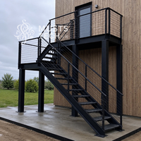 Escalier extérieur en acier sur mesure de luxe pour la maison, fabrication architecturale, échantillon approuvé