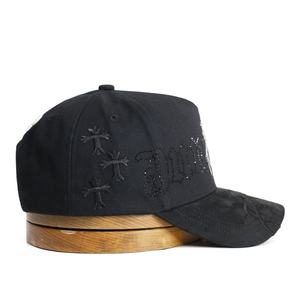Casquette de baseball en daim à 5 panneaux brodée en 3D avec strass, personnalisable pour votre logo – Vente en gros ODM/OEM de haute qualité - Product Image 3