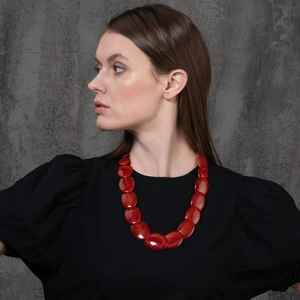 <b>Resin</b> Jewelry Necklace Featuring Artistic Craft Look Lightweight Durable Design Suitable For Daily Fashion And Casual Events - Product Image 4