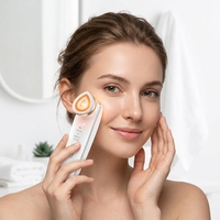 Appareil de beauté professionnel Age-R Booster Pro 6-en-1 à micro-courant pour lifting du visage |   Masseur anti-âge pour le soin de la peau et l'élimination des rides