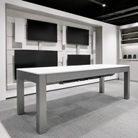 Vitrine d'exposition numérique personnalisée avec grande table d'expérience pour la vente au détail, idéale pour les produits électroniques grand public et les magasins mobiles