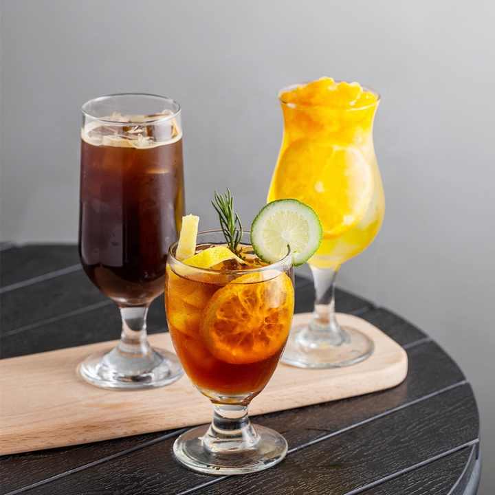 Wholesale beer glasses custom clear craft beer glass cup wine goblet glass tulip beer steins mug for bar
