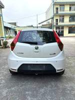 Voiture d'occasion abordable, MG3 2014, 1.3L, 5MT, conduite à gauche, coffre de 256L, économique en carburant, fiable, pour l'exportation