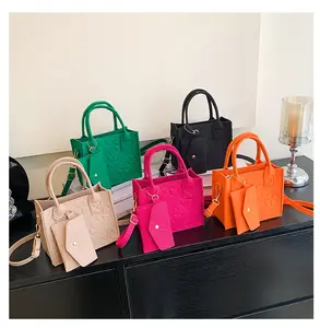 Kızlar için moda çanta 2023 yeni düz renk 2-Piece kare çanta kılıfı ile kore keçe çanta