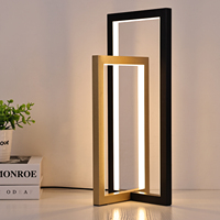 Nouveau Design 3 Étape Tactile Dimmable Luminosité Forme Carrée Led Lecture Smart LED Articles Lumineux Lampe de Bureau pour Chambre