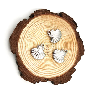 Pendentifs en Acier Inoxydable Coquillage H1070 Forme Éventail Queue de Poisson Apprêts Bijoux Accessoires DIY Été 2024 - Product Image 3