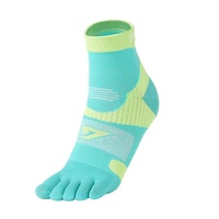 Vente en gros de chaussettes personnalisées pour hommes et femmes en stock Crew Long Black 5 Finger Toe Socks Five Finger Injinji Toe Socks