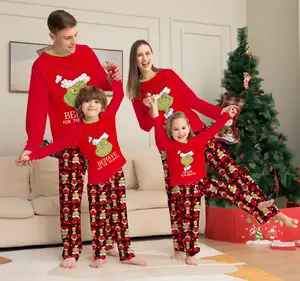2023 New small strange parent family Christmas homewear pajamas blanks set cartoon plaid printing two piece parent-child suit
