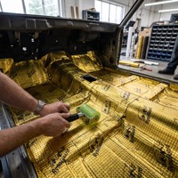 Tappetino Insonorizzante per Auto di Alta Qualità, 2mm in Gomma Butilica, Isolamento Termico per Smorzamento Vibrazioni Auto, Foglio Antivibrante per Auto