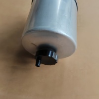 Les usines produisent des filtres à carburant de haute qualité 164001137R 164005033R 8200911875 8200911877 8660003795 pour RENAULT GENERIC