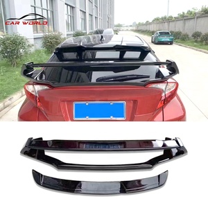 Aileron de toit double couche CHR 2018-2022 en ABS noir brillant avec installation par colle - Product Image 2