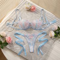 Set Bra dan Thong Wanita Biru Bordir Bunga Transparan dengan Tali Samping, Set Lingerie Renda Berkawat Gaya Prancis, Pakaian Dalam Wanita Seksi
