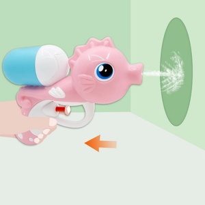 Pistolas de Agua de Pingüino Mini de Alta Calidad para Niños, Juguetes de Plástico para Salpicar Agua en la Playa, Diseño de Dibujos Animados, Protección Ambiental - Product Image 5