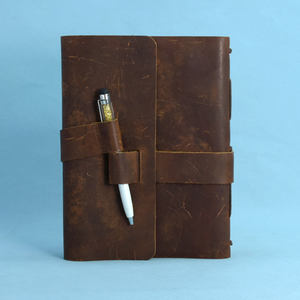 Diario Vintage con Grabado, Cuaderno <span class=keywords><strong>de</strong></span> Cuero A5 con Tapa Plana y Bolígrafo para Viajeros, Profesionales <span class=keywords><strong>de</strong></span> Negocios, <span class=keywords><strong>Caja</strong></span> <span class=keywords><strong>de</strong></span> Regalo - Product Image 1