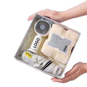 Set de Regalo Personalizado 2026, Regalo para Invitados, Paraguas, Abanico de Bienvenida Corporativo, Caja de Regalo para Boda - Product Image 1