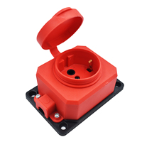 Prise de courant murale Schuko 1 voie, norme européenne, IP54, 250V, 16A, 1 module, extérieure, résistante au froid et anti-chute