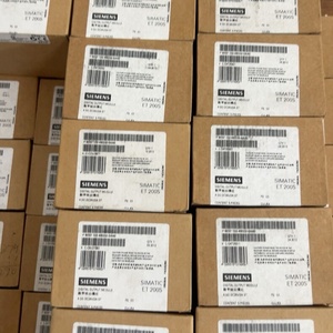Neuf et Original 6ES7 132-4BD32-0AA0 6ES71324BD320AA0 Sortie Numérique 4 DO DC24V 2A pour PLC - Product Image 1