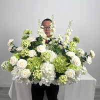 Arreglo floral para pasillo de boda, hortensias blancas y verdes, rosas, delphinium, camino de flores artificiales largas para decoración de eventos y fiestas.