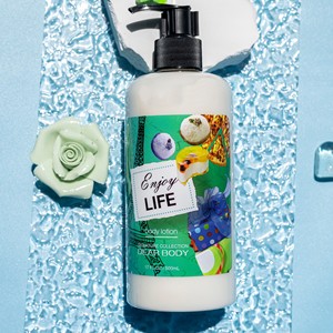 สเปรย์น้ำหอมเนื้อบางเบา กลิ่นหอมติดทนนาน เหมาะสำหรับผู้จัดจำหน่ายน้ำหอมกลางแจ้ง - Product Image 2