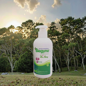 Lavado íntimo femenino antibacteriano Lavado de cuidado personal efectivo para una superficie de piel suave Se mantiene natural hecho en Vietnam - Product Image 1