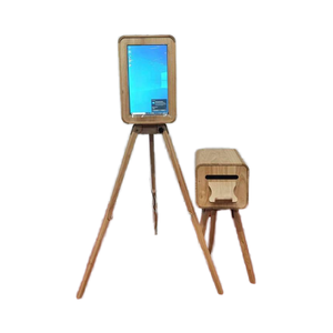 Doppelseitige Vintage-Fotobox aus Eichenholz |   Retro Sofortbild-DSLR Hochzeits-Fotoautomat mit Drucker & Kamera - Product Image 3