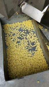 Vòng Đùn <span class=keywords><strong>New</strong></span> Tự Động Nhỏ Con Chip Ngô Pellet Ngô <span class=keywords><strong>Puffing</strong></span> Sản Xuất Bóng Sản Xuất Gạo Ép Đùn Puff Thống Snack Máy - Product Image 5