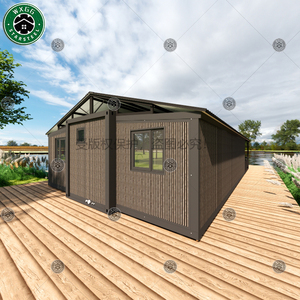 บ้านคอนเทนเนอร์สำเร็จรูปทรงตัวแอลสีน้ำตาลเข้มลายไม้แนวตั้ง ขยายได้ เหมาะสำหรับเป็นห้องพักตากอากาศในสวนหลังบ้าน - Product Image 4