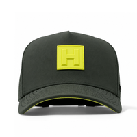 Casquette de baseball personnalisée à 5 panneaux avec logo en PVC caoutchouté, casquettes de golf perforées imperméables, styles de chapeaux personnalisables pour diverses marques