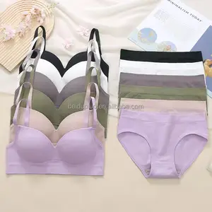 Bra push-up wanita, spandeks push-up tanpa kawat seksi ukuran rata-rata modis untuk wanita