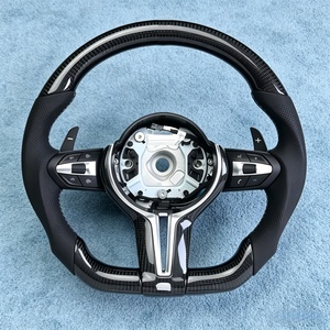 Volant en fibre de carbone pour BMW 1, 3, 5, 7 Series F10 F15 E70 X6 F16 E71 X1 E84 F20 F22 F30 F32 F36 F90 F40 F80 E70 E92 F34 F21 - Product Image 6