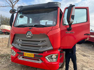 <span class=keywords><strong>Camion</strong></span> Trattore HOWO NX 6x4 Usato <span class=keywords><strong>per</strong></span> Lavori Pesanti, Prezzo Vantaggioso <span class=keywords><strong>per</strong></span> Esportazione in Africa - Product Image 3