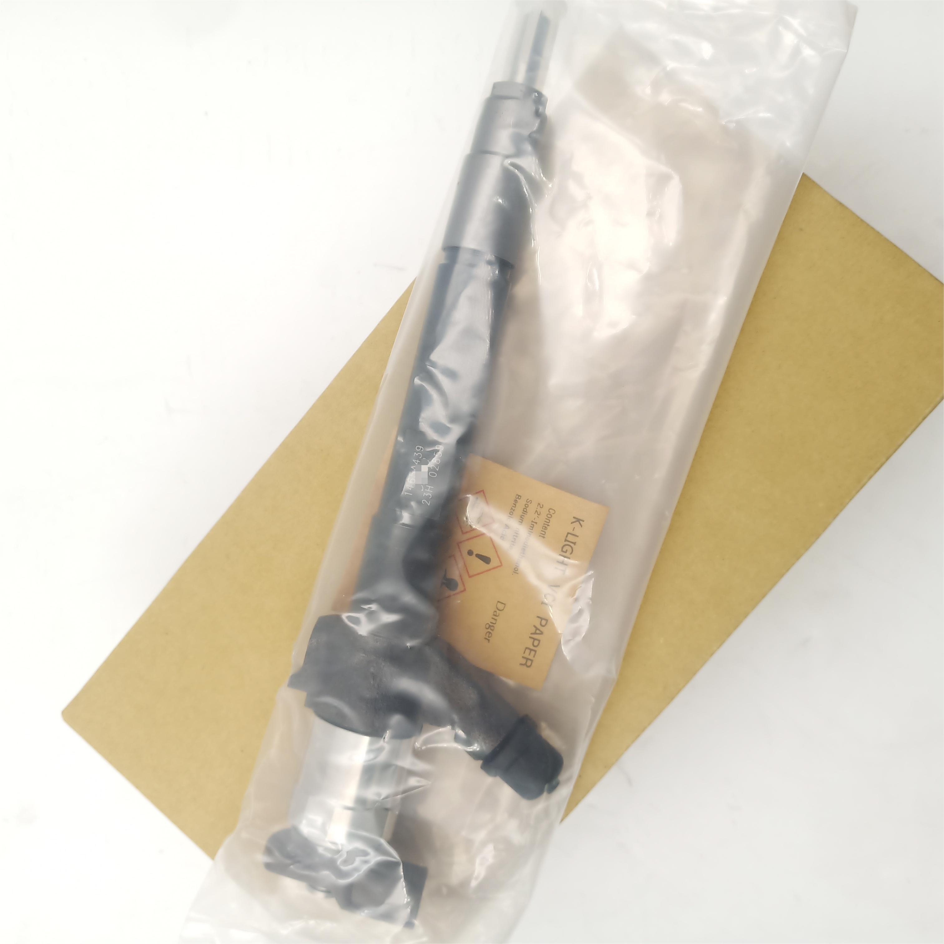 China Made New Diesel Fuel Injector 295050-1200 295050-120# Common Rail Fuel Injector ED0050101680S With Nozzle G3S61 For Nissan