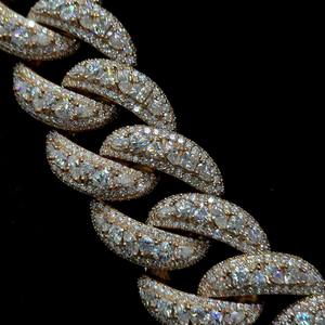 Buss Down Custom 12mm 15mm 18mm <b>Cuban</b> <b>Link</b> <b>Chain</b> Hip Hop New Design 925 Sterling Sliver Sparkling Moissanite <b>Cuban</b> <b>Chain</b> - Product Image 3