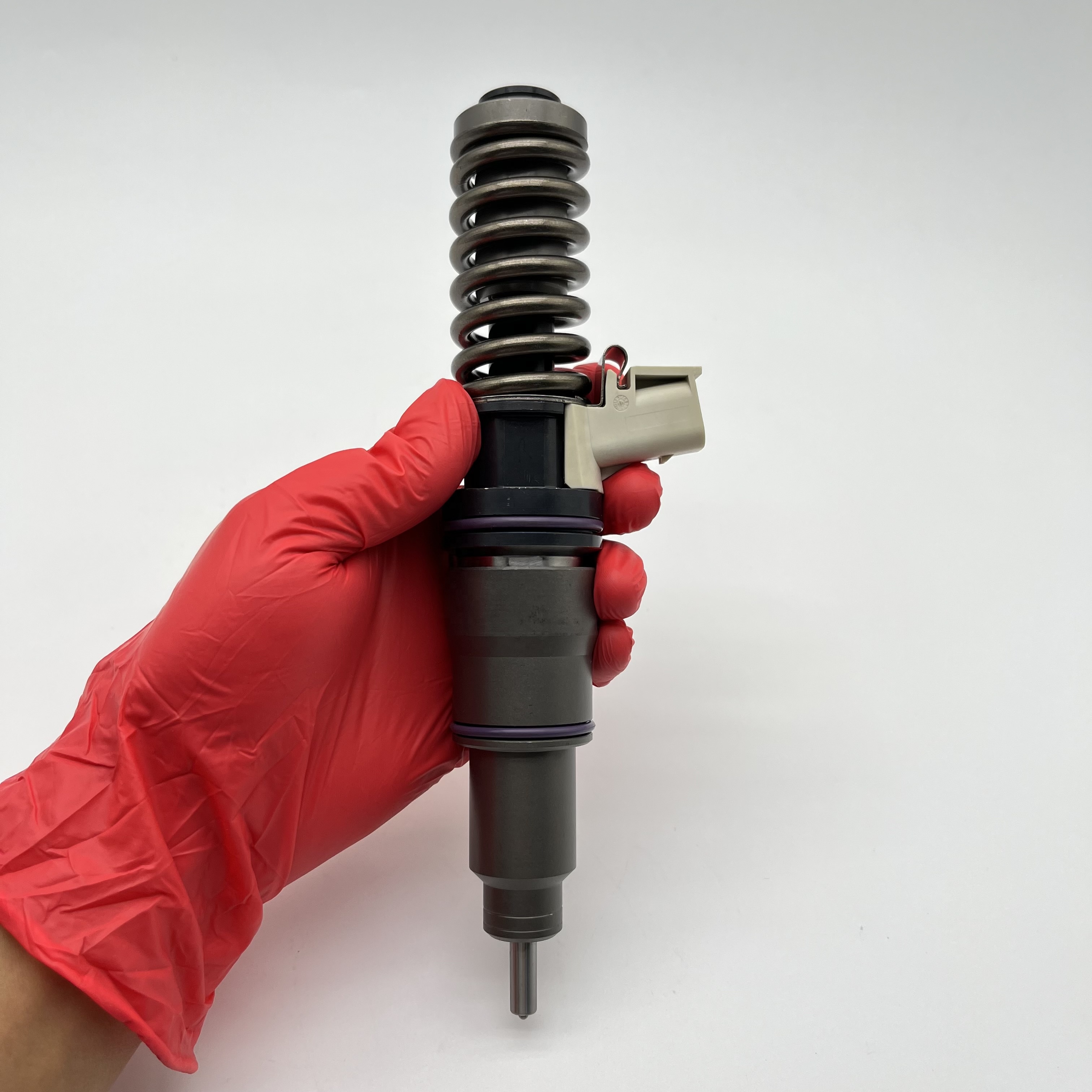 common rail injector 74221644598 BEBE4D35002 injector for RENAULT 11LTR diesel fuel injector 74221644598 BEBE4D35002