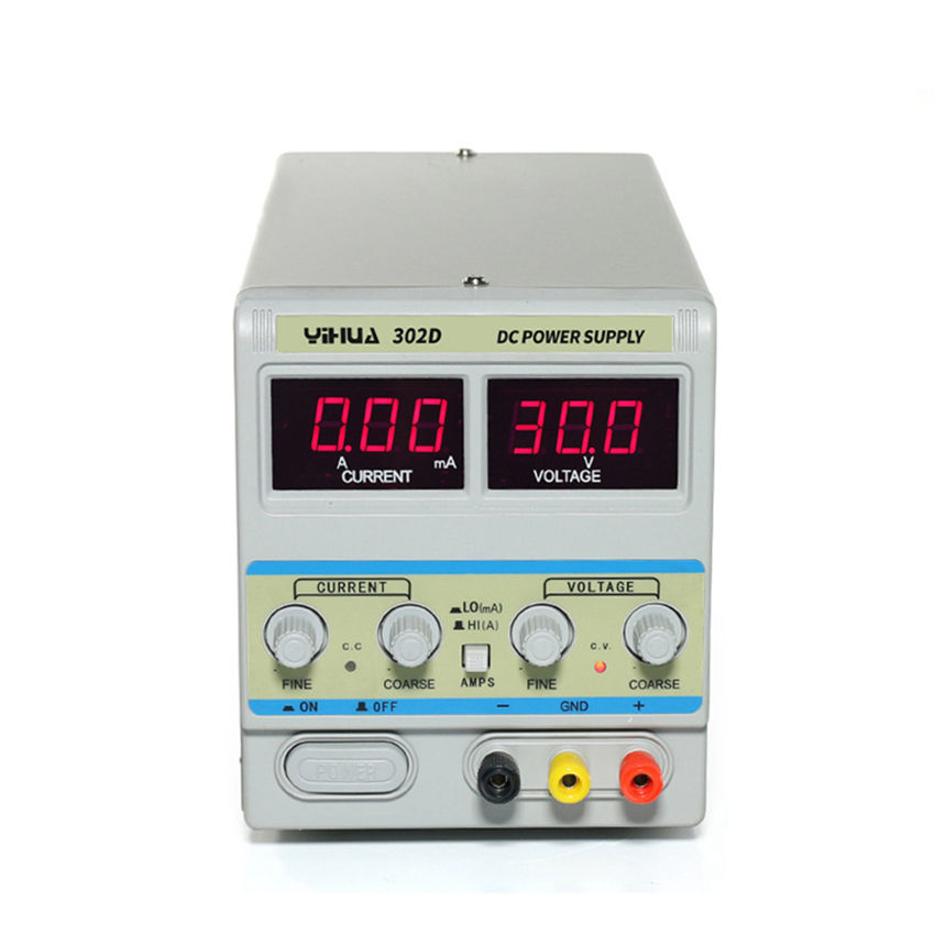 Téléphone 303D réparant l'alimentation d'énergie de C. C