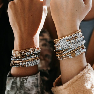 Pulsera elástica <span class=keywords><strong>de</strong></span> cuentas personalizada con versículo bíblico, nombre, pulseras <span class=keywords><strong>de</strong></span> cuentas apilables, dije <span class=keywords><strong>de</strong></span> disco, joyería religiosa cristiana <span class=keywords><strong>para</strong></span> mujer - Product Image 5