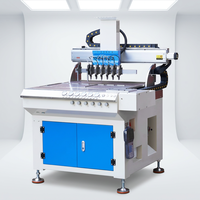 Machine d'alimentation automatique servo quantitative pour PVC, alimentateur à température constante, machine de moulage goutte à goutte pour étiquettes et logos